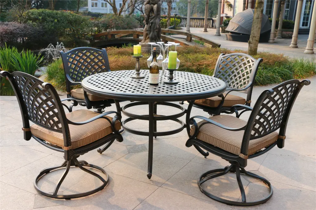 Round 4 Person 51.97 Inch Powder Coated Aluminum Outdoor Dining Set Cushions gathercraft