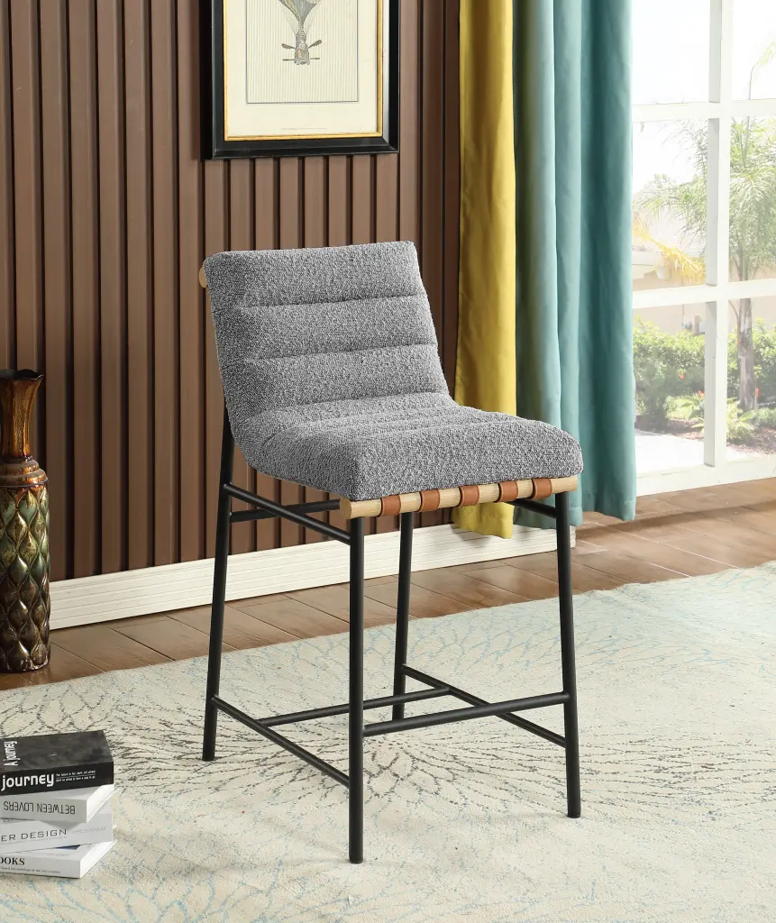 Lahni 17.75 Inch Gray Boucle Counter Height Chair lilola home
