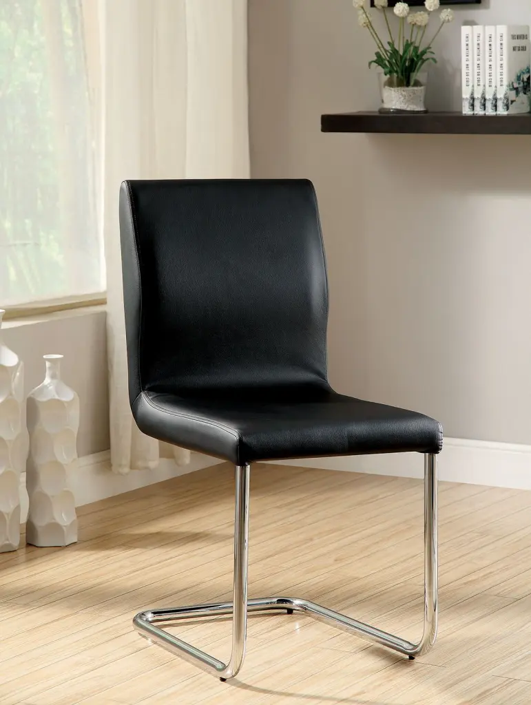 Modern Elegance Black Dining Chairs Chrome Metal Legs Set 2 kanepe