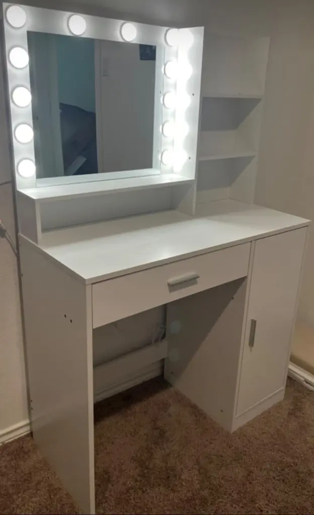Vanity Desk Mirror Light Large Drawer Three Level Storage Dressing Table mirrotowel