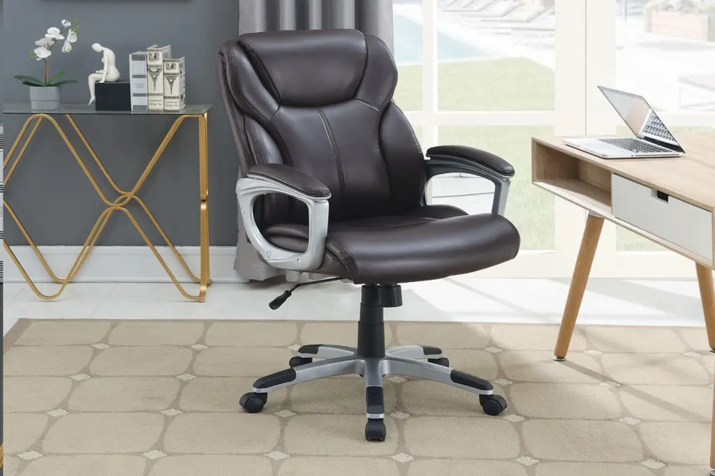 1Pc Stationery Chair Brown Hue Cushioned Headrest Customizable Height Executive Office Chair kanepe