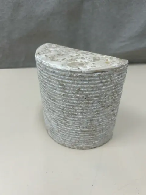SNOW STONE CURVED BOOKEND