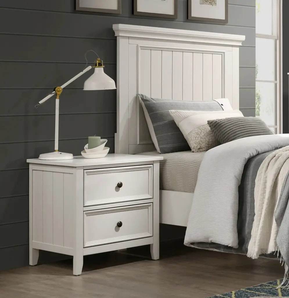 Timeless White Finish Bedroom Nightstand 2 Drawers Modern Storage kanepe