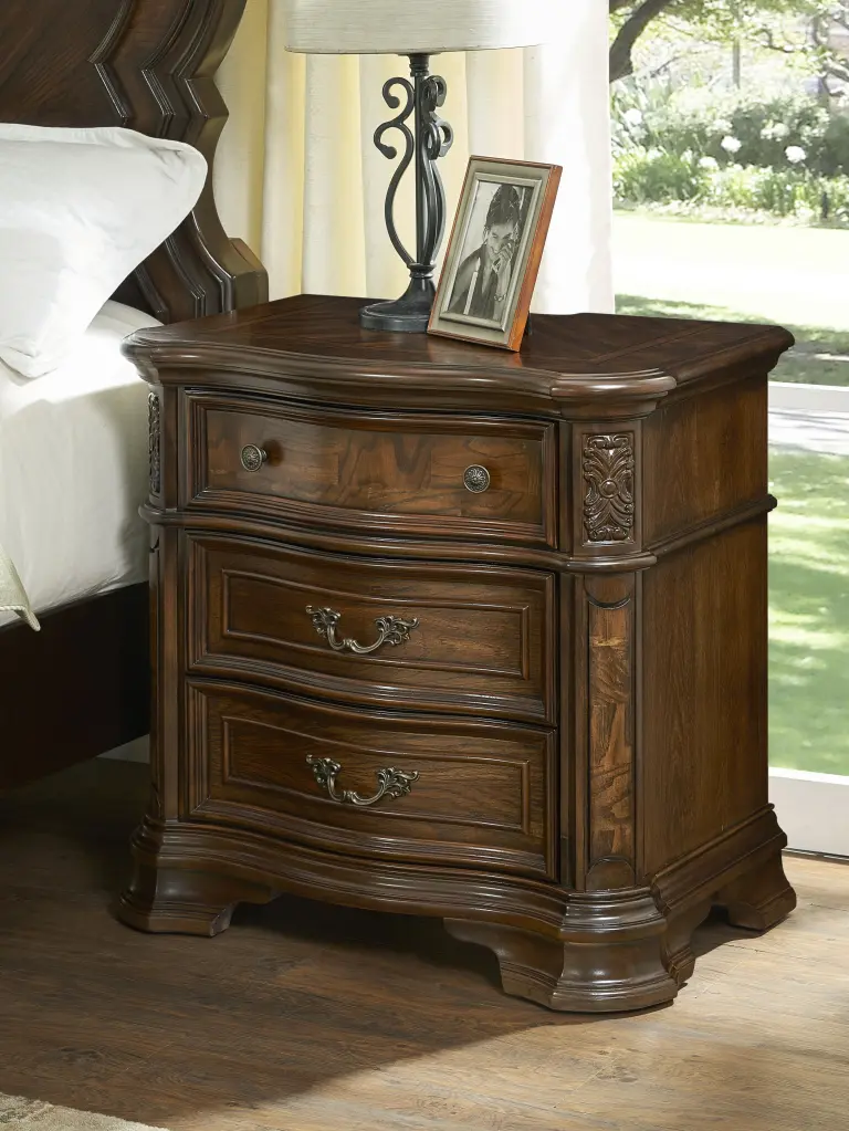 Royale Nightstand USB and Power Outlet Dark Brown Wood Bedside Table steve silver furniture