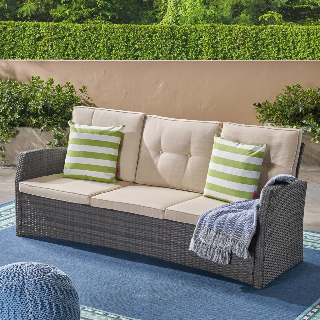 St Marta 3 Seater Grey PE Rattan Iron Outdoor Sofa - Water-resistant nh-kisa