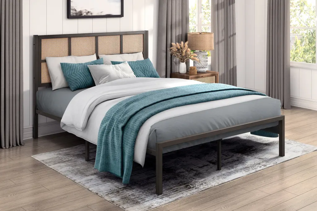 1Pc Queen Platform Bed Metallic Frame Dark Metal Alloy Finish Faux Cane Panel kanepe