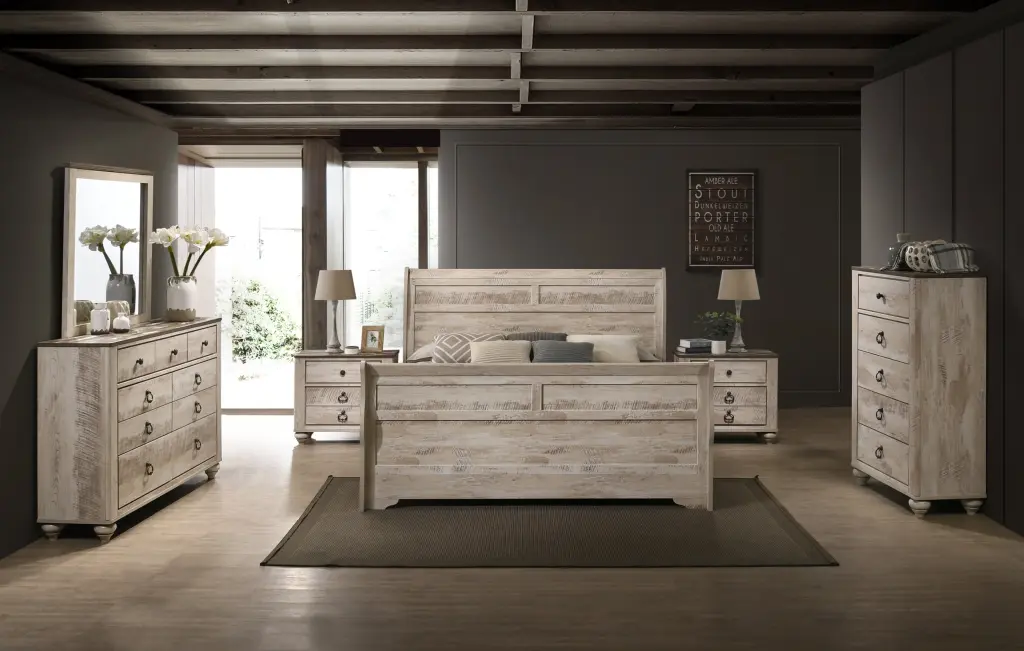 Imerland Contemporary White Wash Finish Queen Sleigh Bedroom Set hz