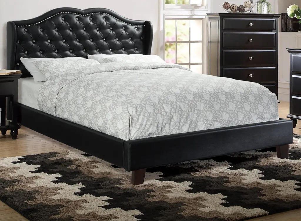 Queen Size Bed Black Faux Leather Upholstered Wingsupport Design kanepe