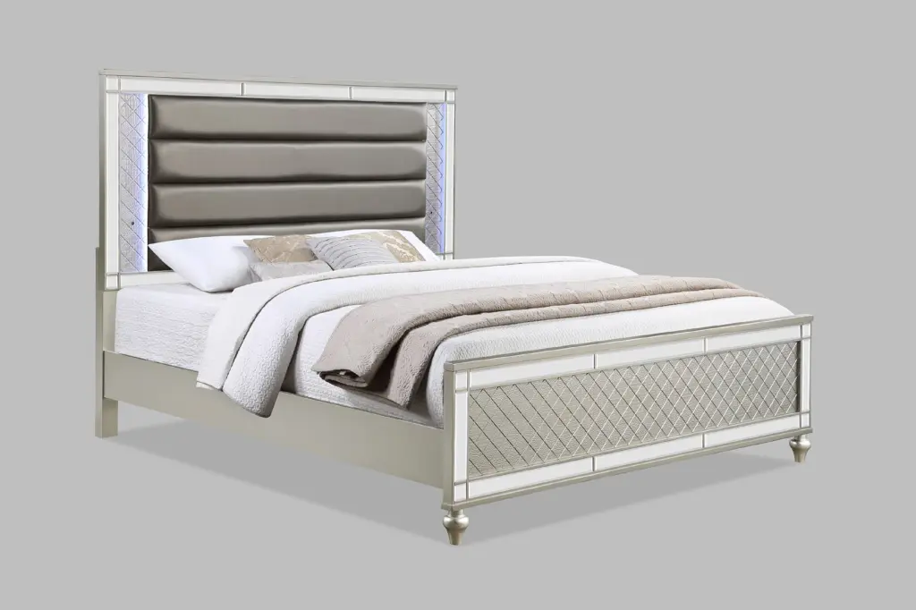 Modern Glam Style Champagne Finish Queen Size Panel Bed White & Blue kanepe