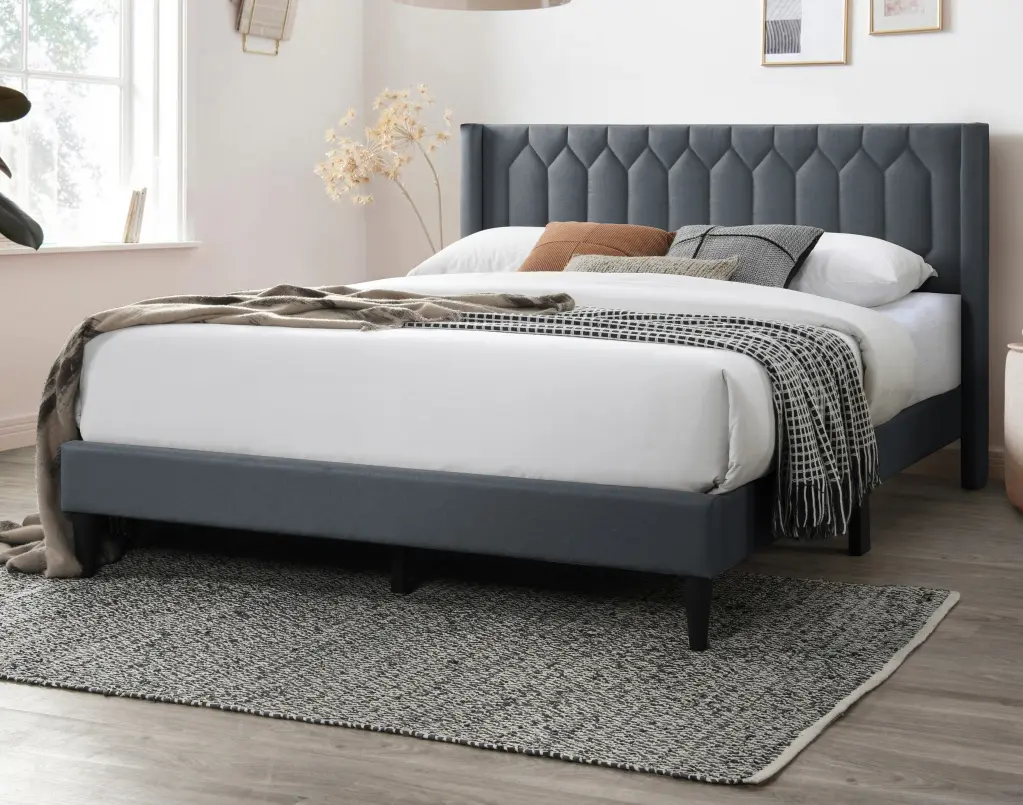 Modern Queen Size Bed Charcoal Burlap Upholstery Unique Design kanepe