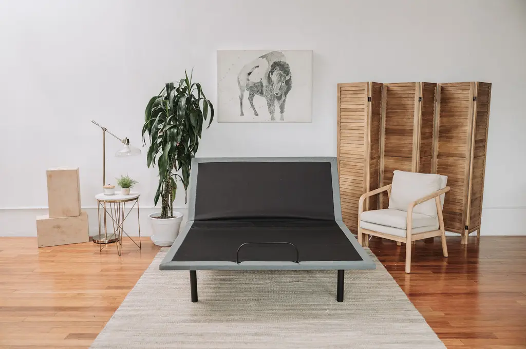 Btx4 Flex Head Queen Customizable Bed Upholstered Frame omne sleep