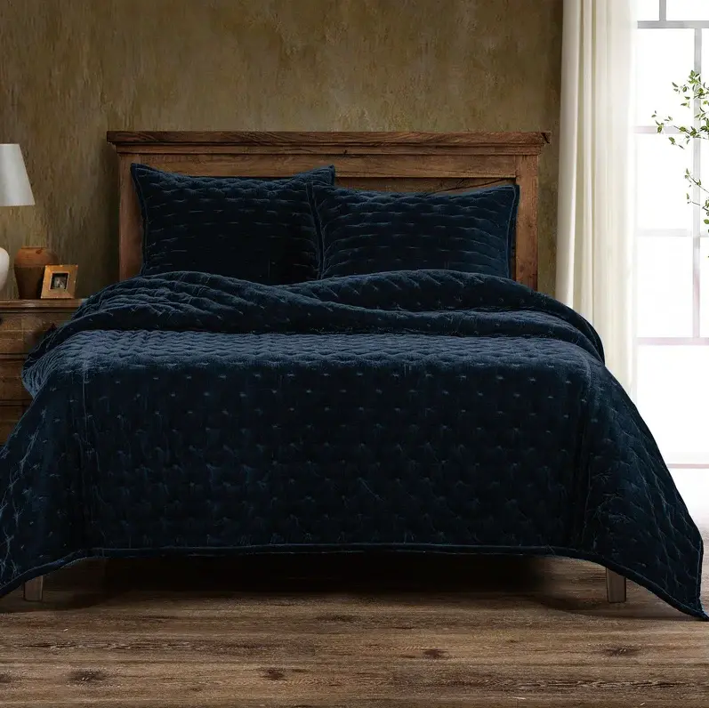 Farmhouse Style Stella Faux Silk Velvet Pintuck 3PC Quilt Set, Midnight Sapphire