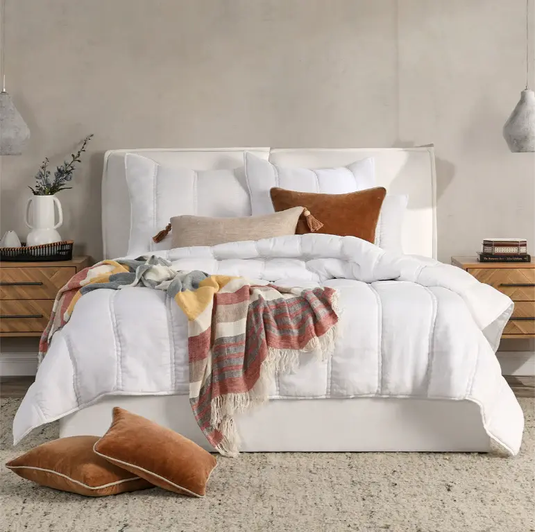 Rowan 4PC Quilt Adjust, Cloud Coordinating Pillows
