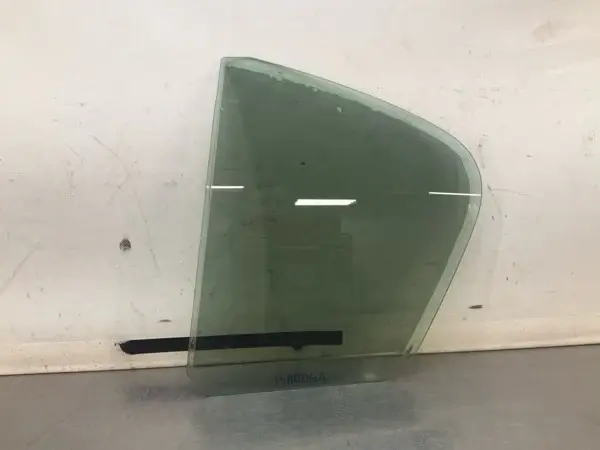 2008 Infiniti V35 G35X Rear Driver Quarter Panel Window Glass Oem 15Bd0Ga