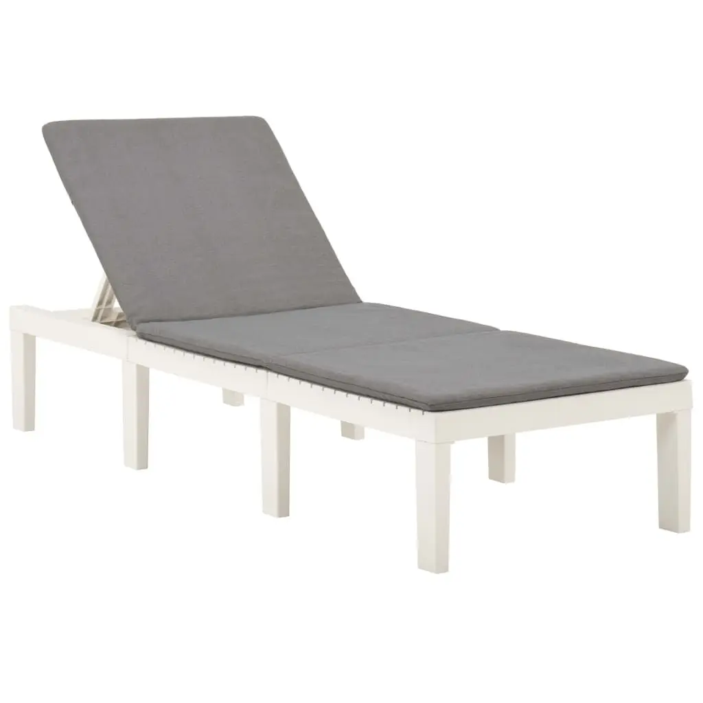 Sun Lounger Cushion Plastic White Outdoor Relaxation Beach Poolside Chair