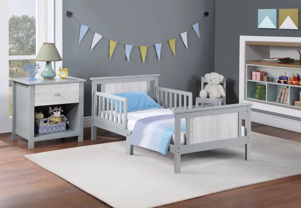 Connelly Reversible Panel Toddler Bed Gray Rockport Solid Wood simple living