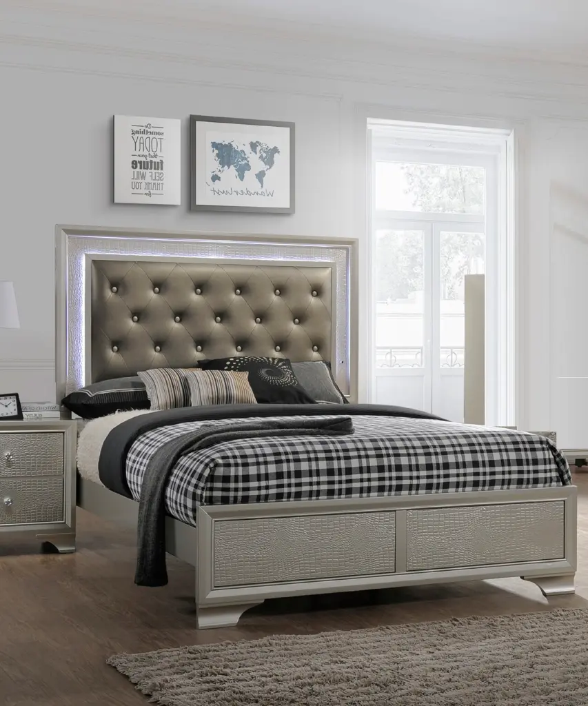 Modern Champagne Crocodile Skin Finish King Upholstered Bed LED kanepe