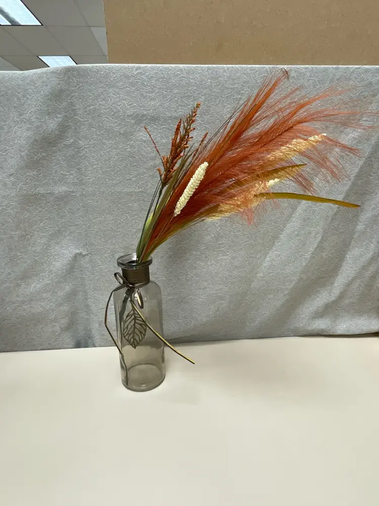 LUCID GLASS VASE W/FILLER