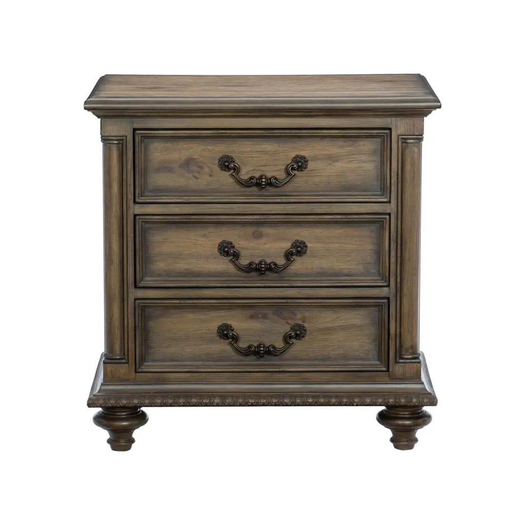 Traditional Vintage Nightstand 3 Drawers and Metal Hardware kanepe