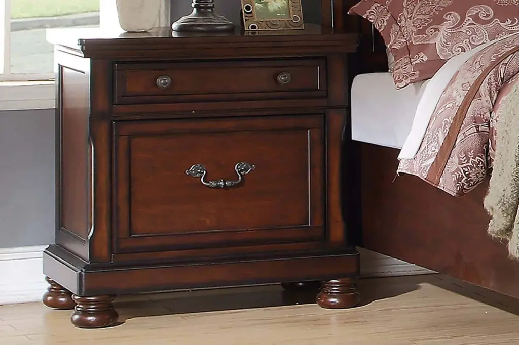 Traditional Formal Cherry Finish Nightstand Storage Space kanepe